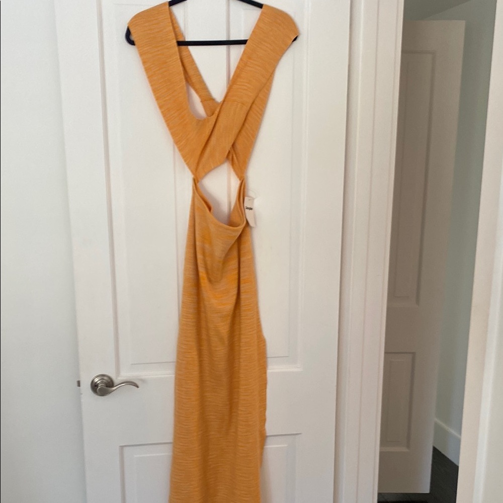 Elegant Orange Sleeveless Dress